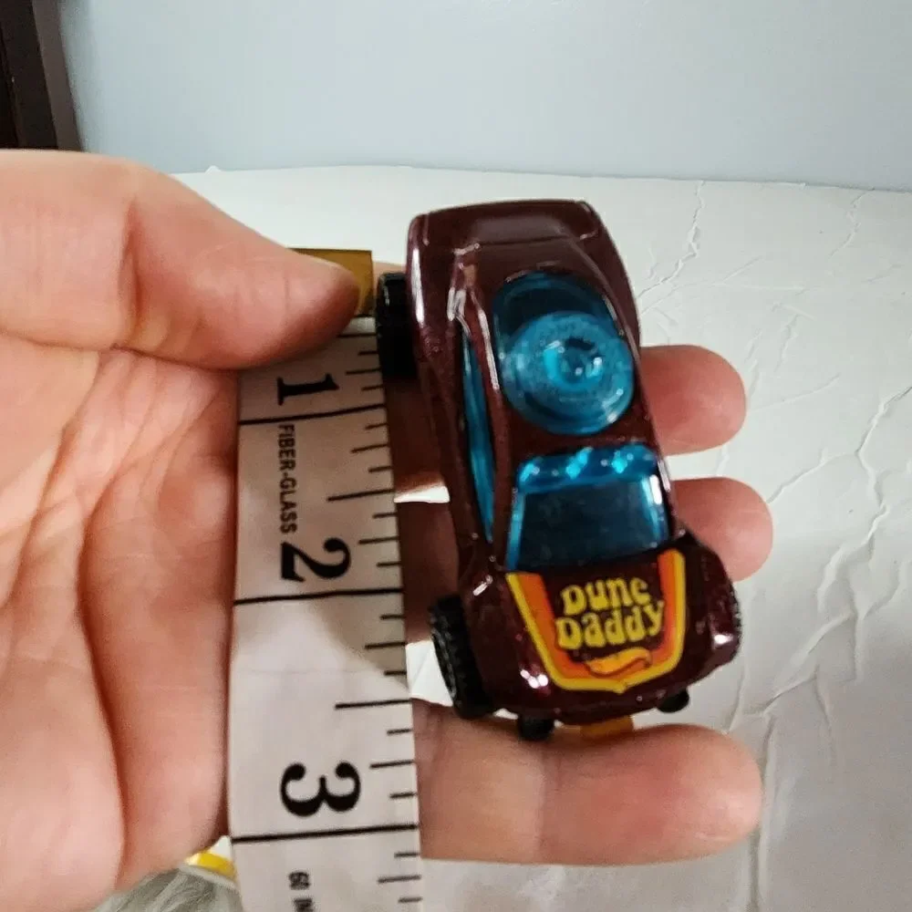 NEW 2018 Hot Wheels 90/250 Dune Daddy #4/10 HW Baja Blazers - FYB96 Burgundy